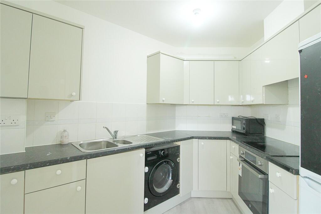 Manning Gardens, Croydon, CR0