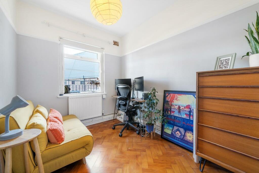 Bedroom 2.jpg