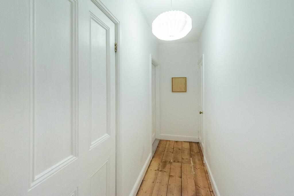 LANDING AND STAIRWELL