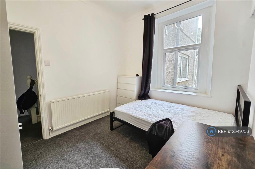 Double Bedroom