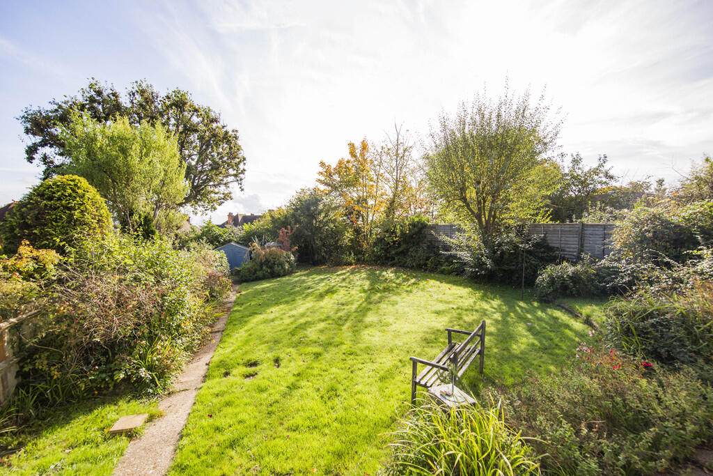 NEW Garden