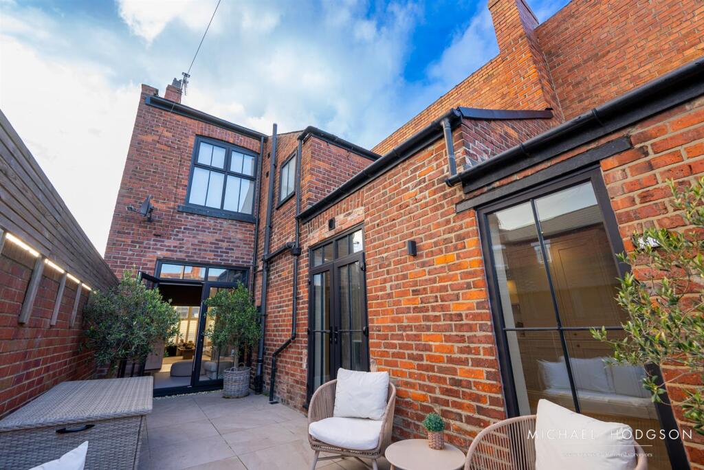 80 Ewesley Road-38.jpg