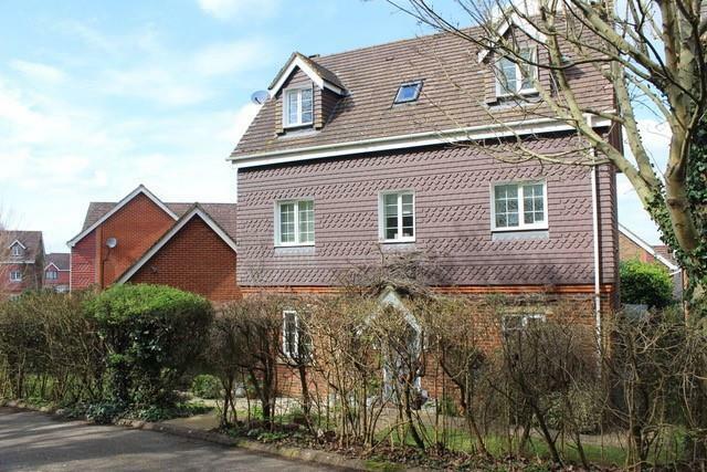 22 House Meadow New 2.jpg
