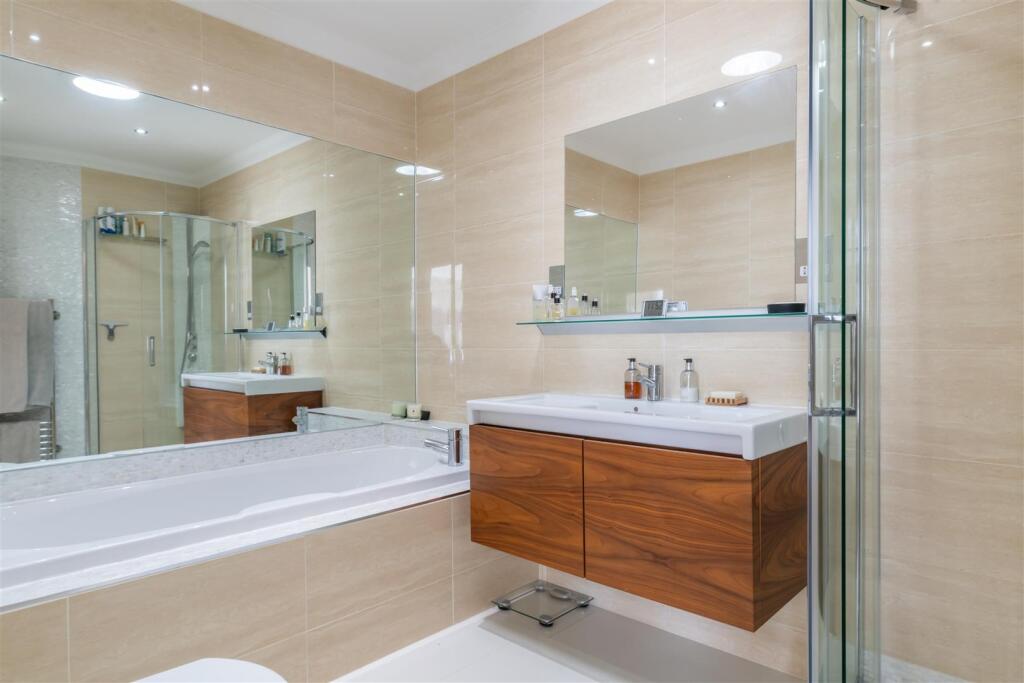 Master En Suite