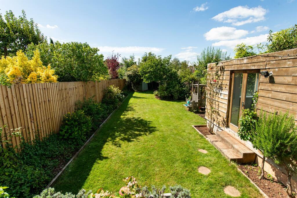 Garden_5.jpg