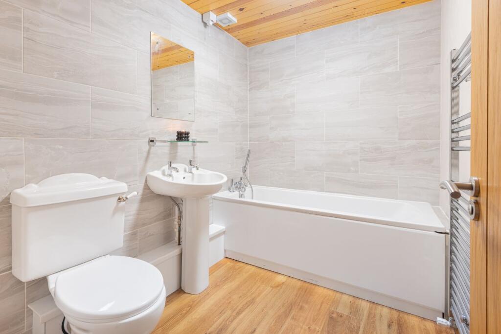 Bedroom Three En-Suite