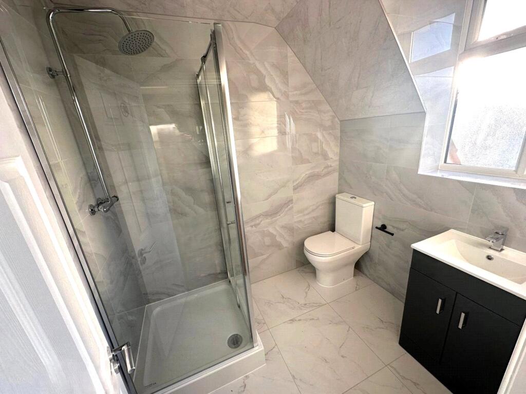 Ensuite Five