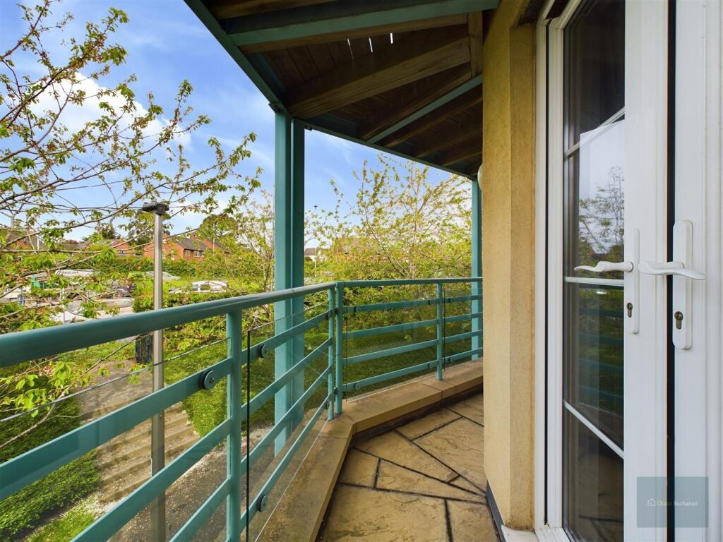 CAM02563G0-PR0048-ST