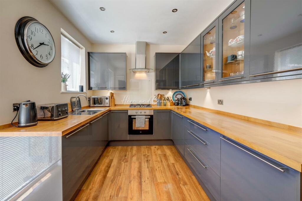 Lake Road West, Roath Park, HernCrabtree (36).jpg