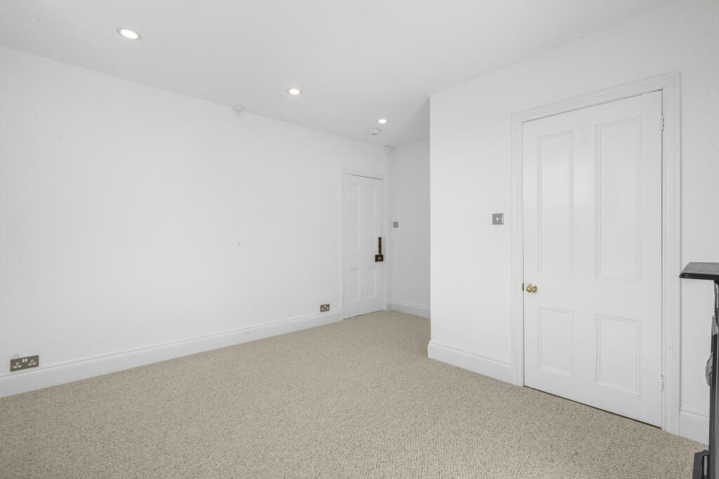 Main Bedroom 2