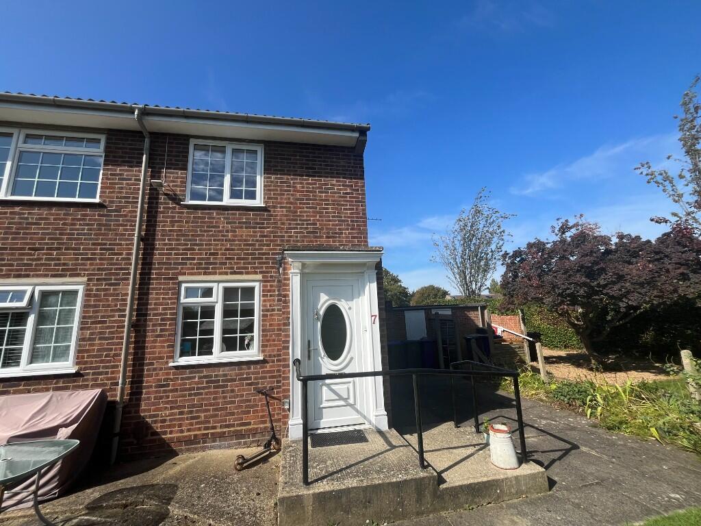 King Georges Close, Hitchin, Hertfordshire, SG5