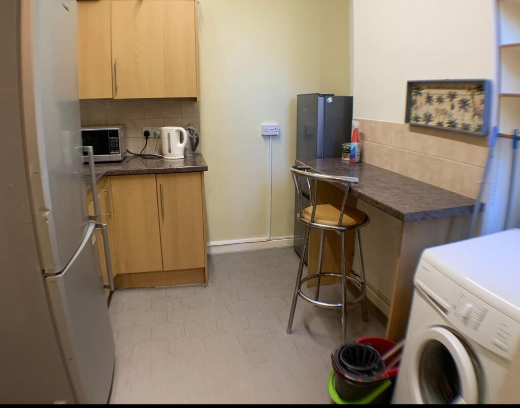 Kitchen east half.jpg