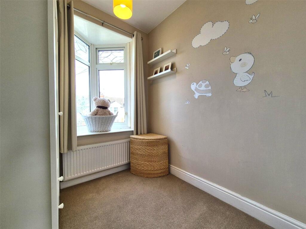 Bedroom/Nursery