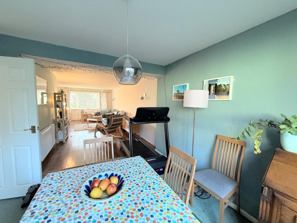 PHOTO-2025-03-01-10-45-15 4