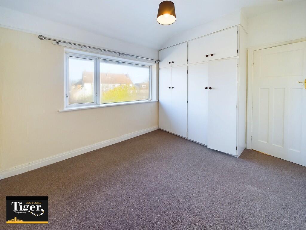 CAM02176G0-PR0470...