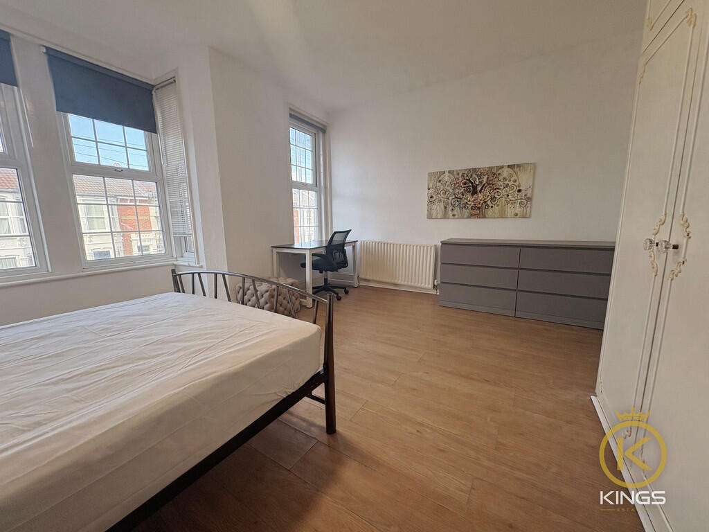 66 DEVONSHIRE AVE...