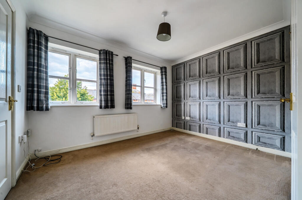 1334416-28-689257...