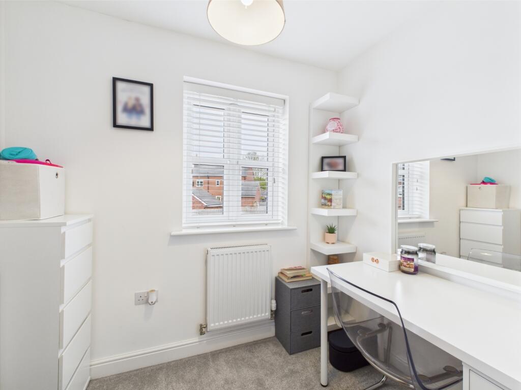 CAM04634G0-PR0034-STILL014