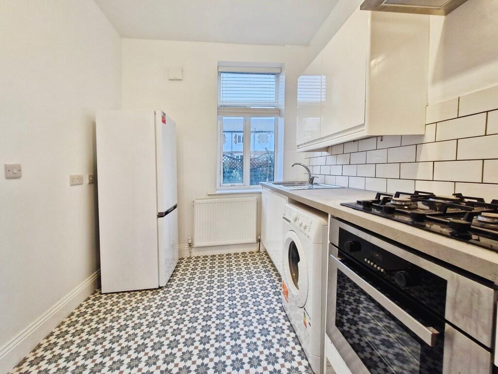 6bcd1c10-10000582...