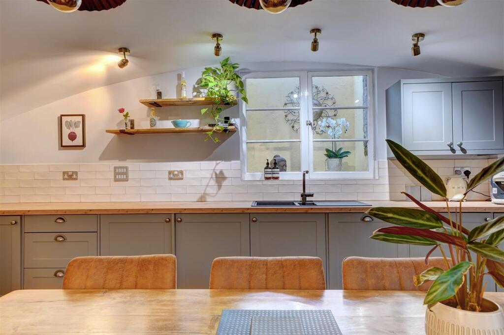 7 The Tontine (9).jpg