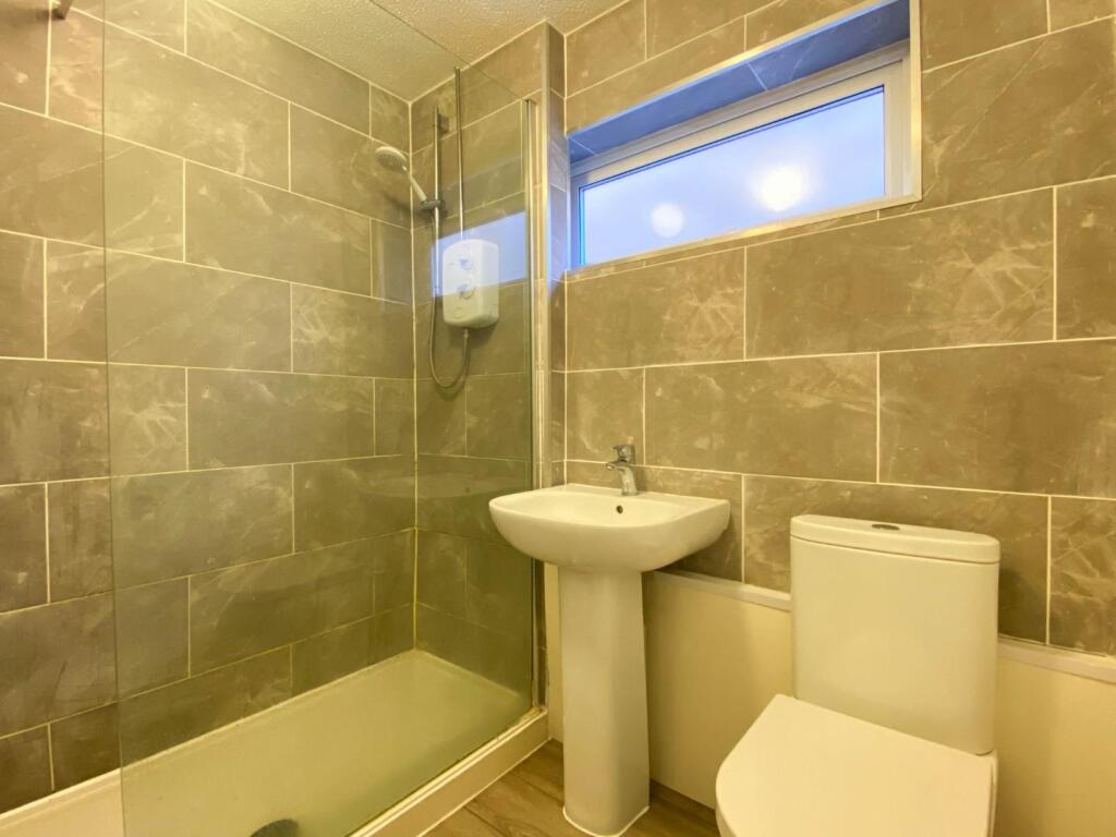 image00026.jpg