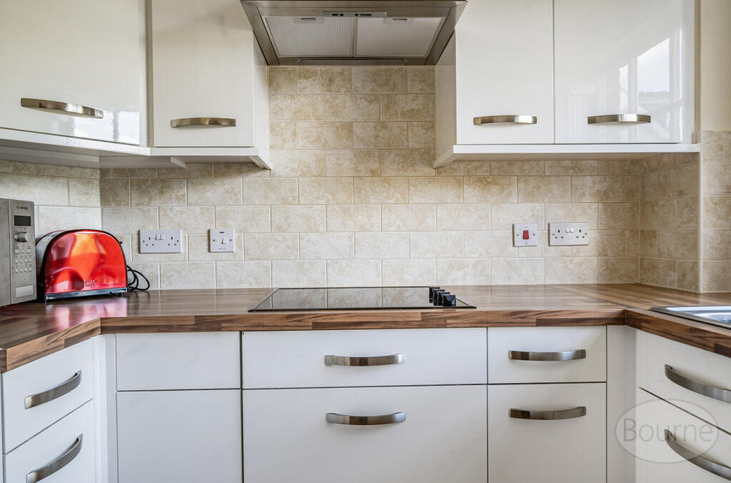 1a400f73-81bb-461...