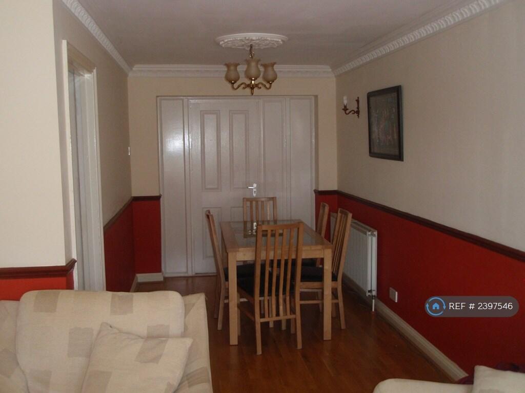 Lounge/ Diner