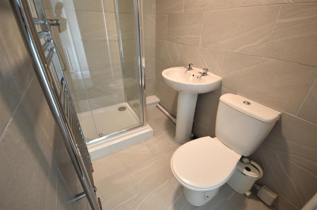 En-suite.JPG