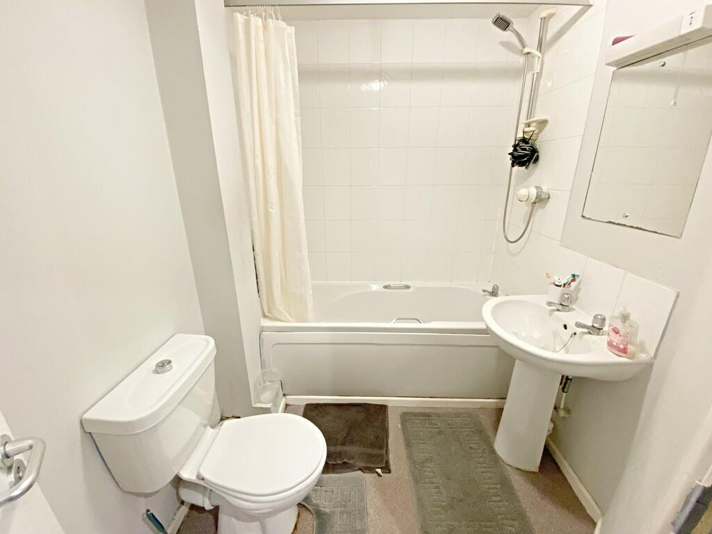 bathroom (3)