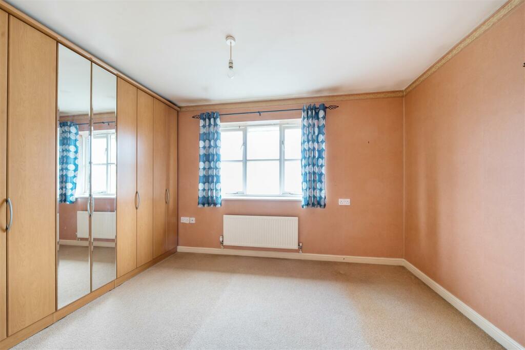 Evensyde - Bed 2.jpg
