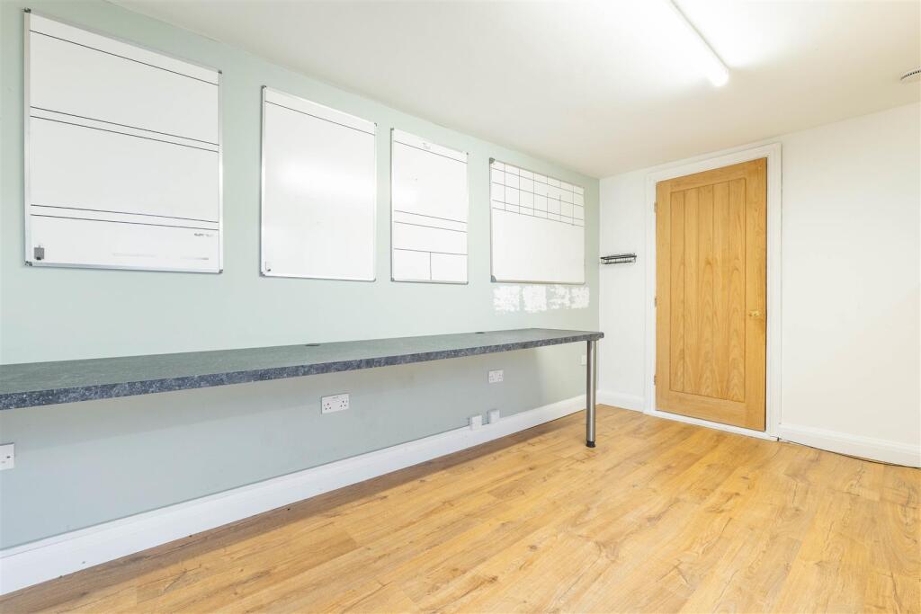 External Office/Workshop