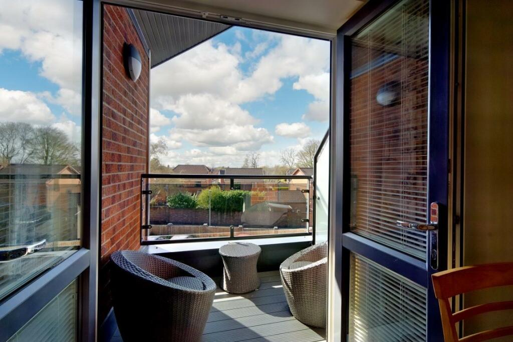 8549062-interior01 (Medium).JPG