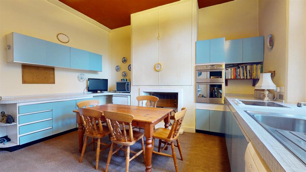 Shelf-House-03042025_121829.jpg