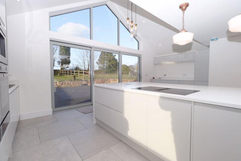 Dining Kitchen Area 