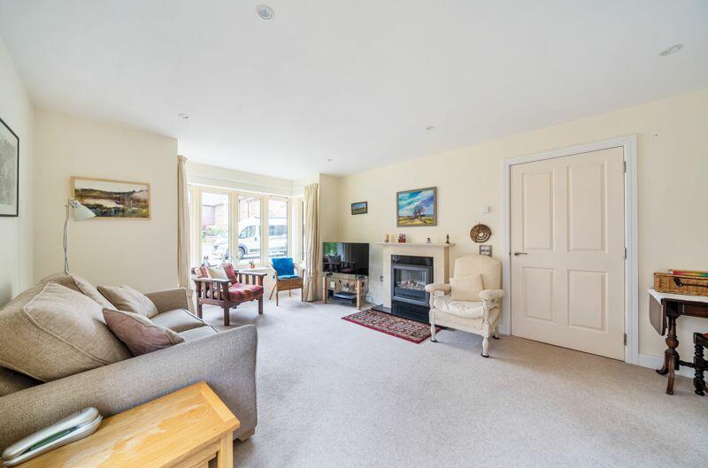 Living/dining room