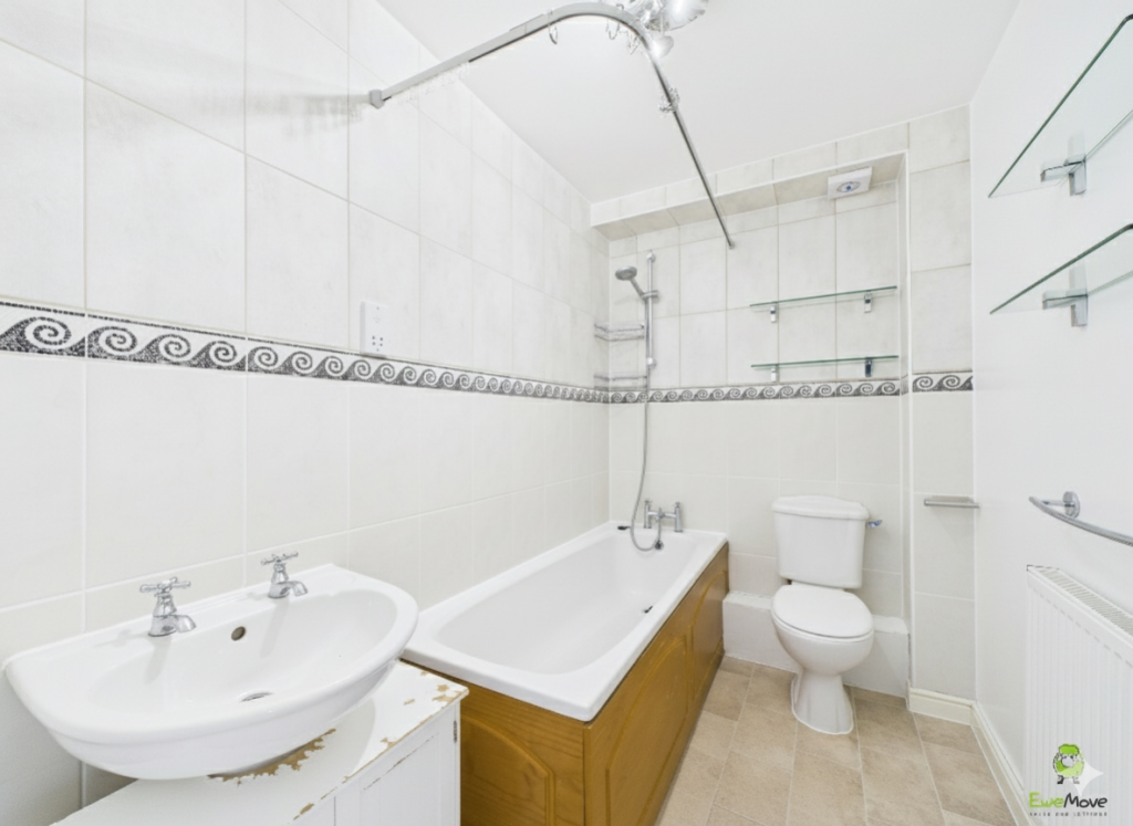 Presented by Alfie Spike of Ewemove Bexleyheath an