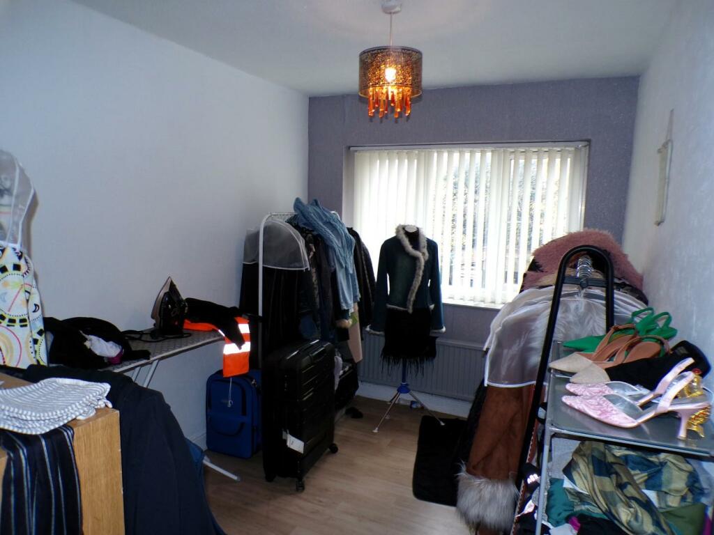 MonsallRd133bed3.JPG