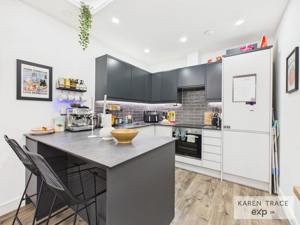 Nya Court, Priory Road, St Austell, PL25