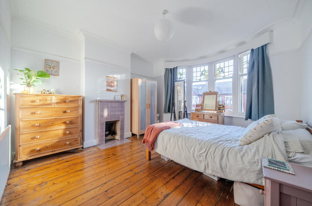 1381701-23-69203b...