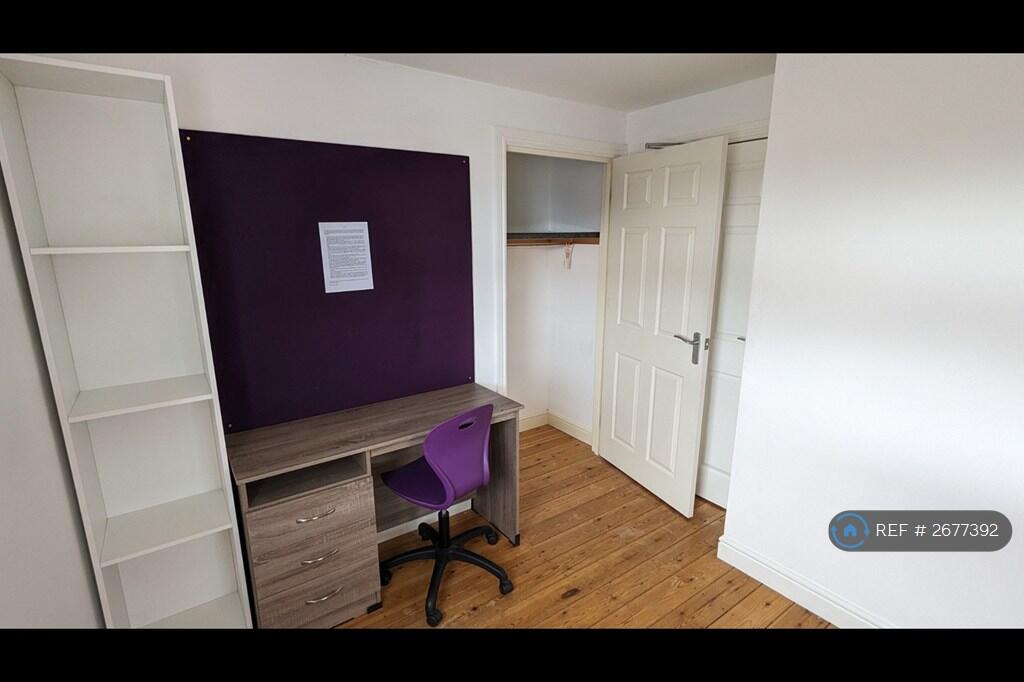 Room 4