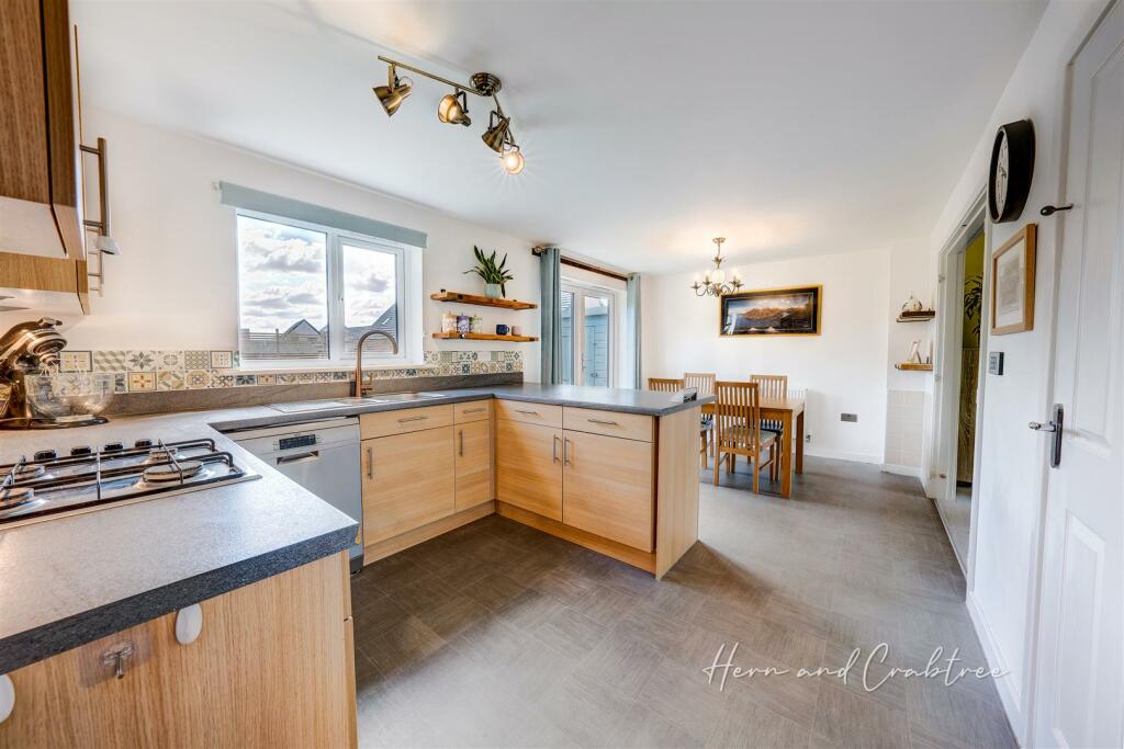 Potter Street, Old St Mellons, HernCrabtree (5).jp