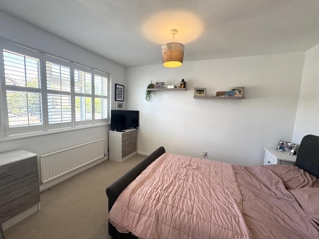 17 - Bedroom 3.jpg