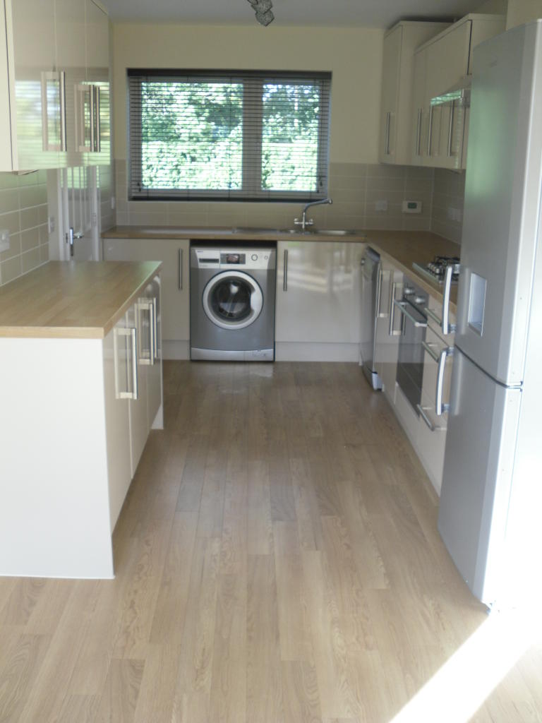 Kitchen (1)