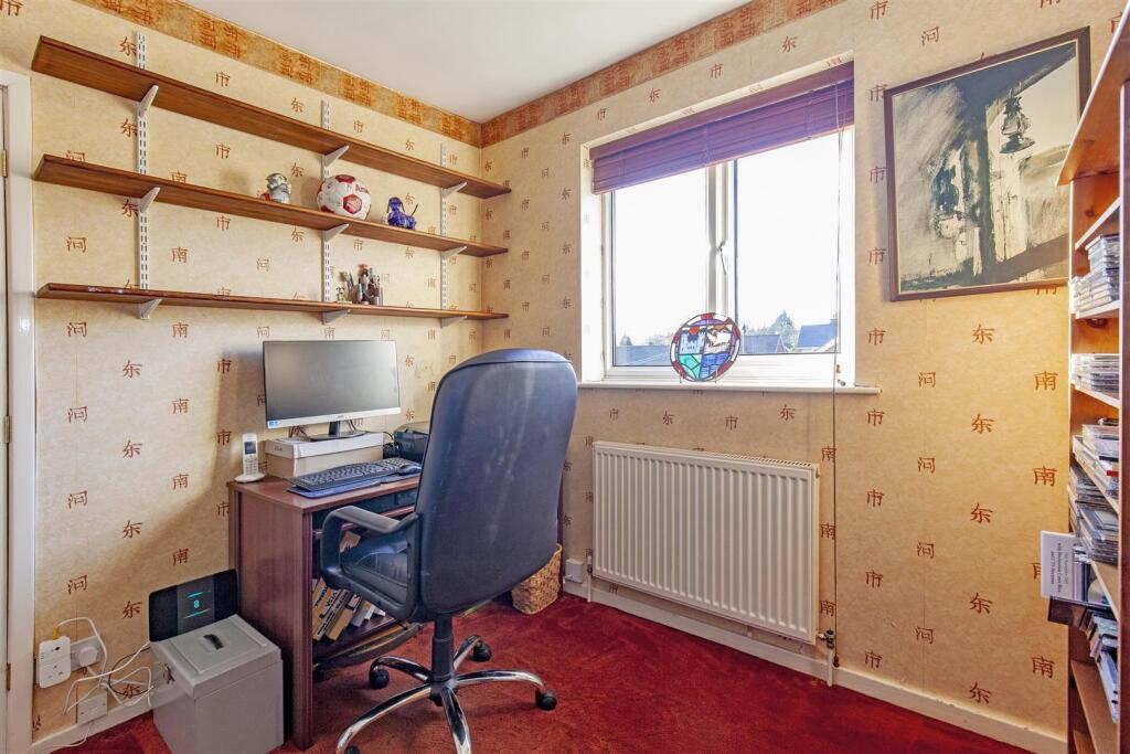 Bedroom 4-2.jpg