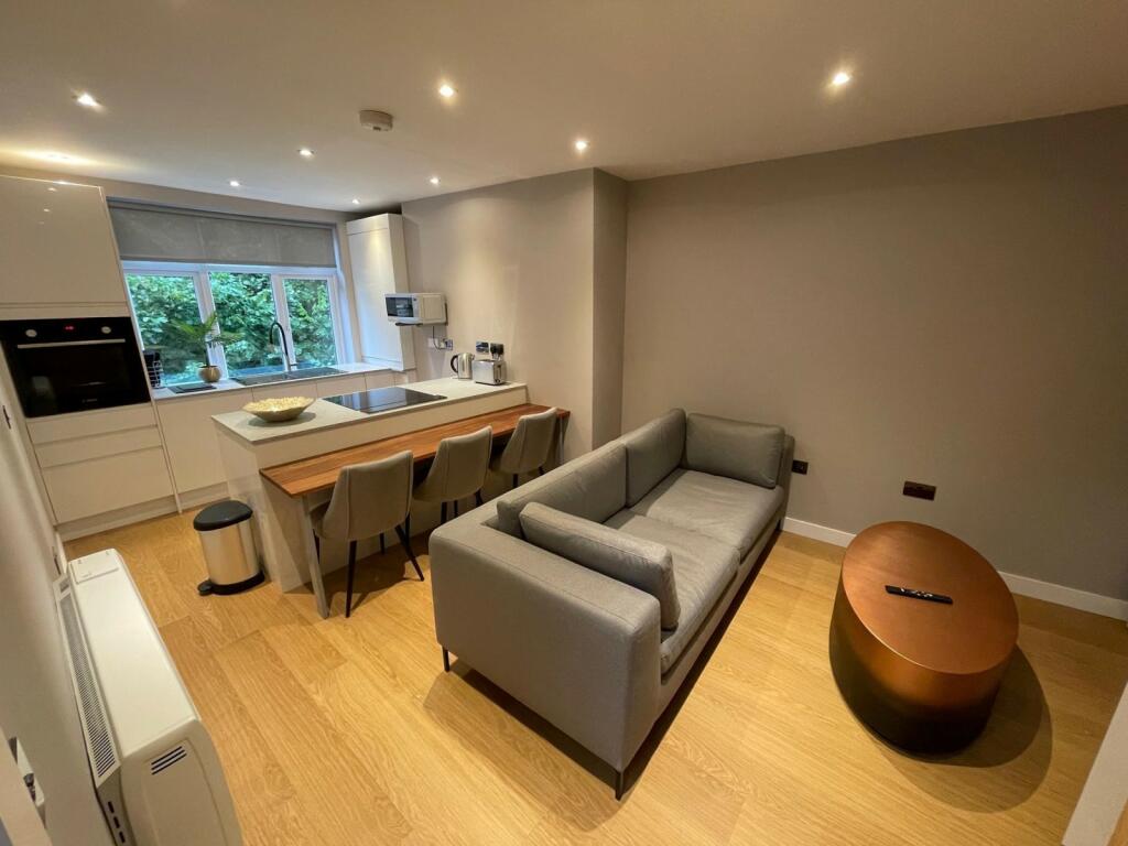 Sitting Room (Main)