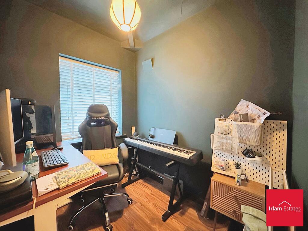 BEDROOM 3