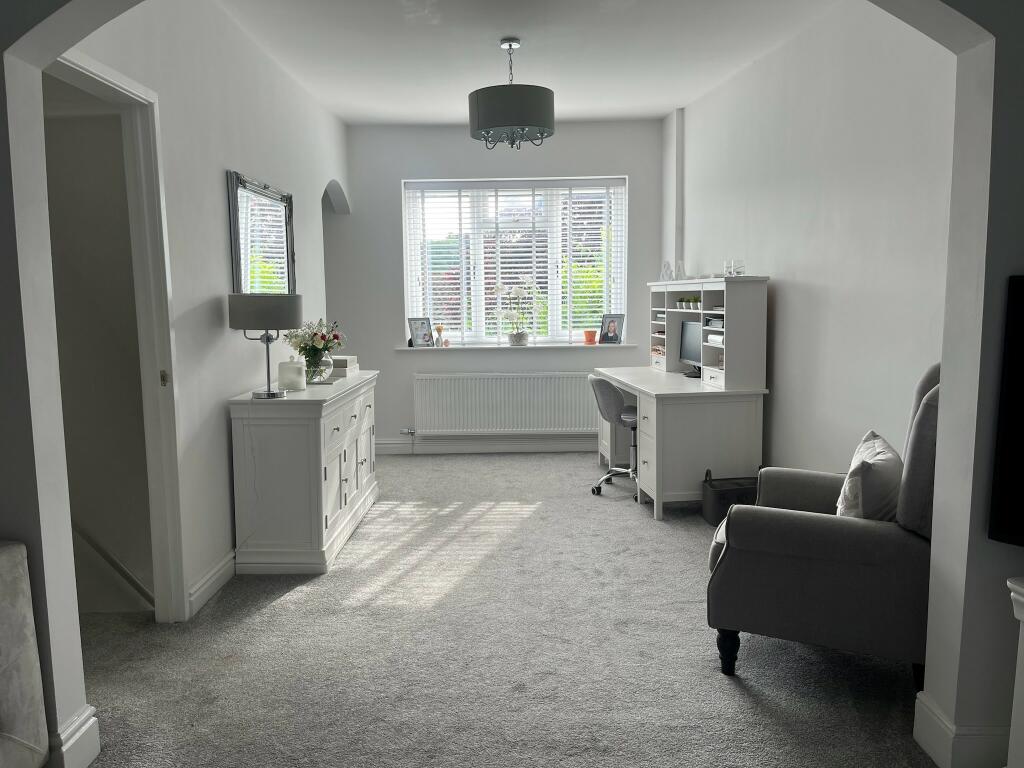 22 Lower Fold 29.8 5.jpg