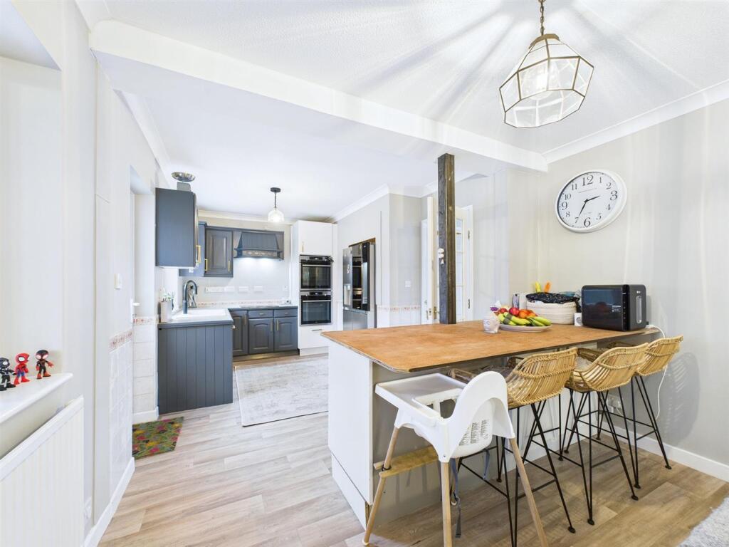 4 - 4 bedroom chalet bungalow.jpg