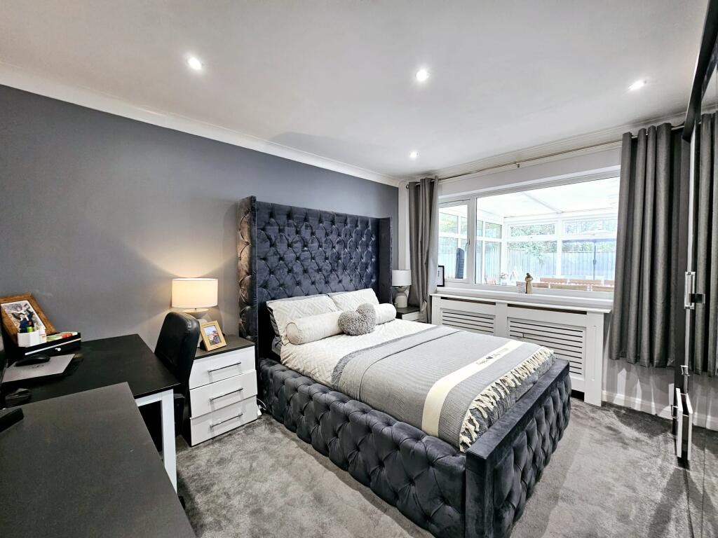 cc8fe6f2-ea34-4fa3-8c0d-d048629489af