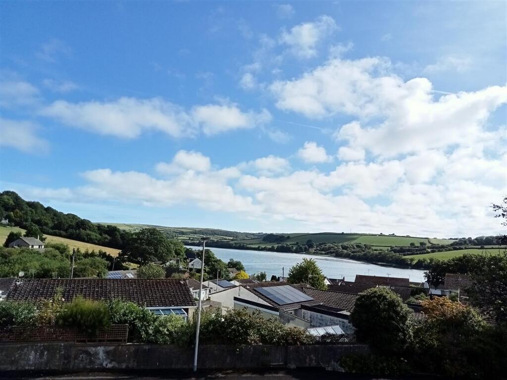 45 The Moorings.  View.jpg